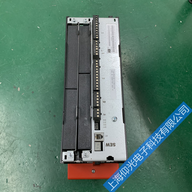  SEW׃�l���@ʾF11���ϾS��