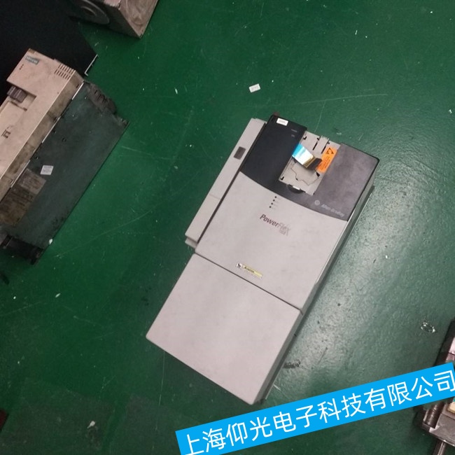 RH-SDHC(j)׃l^^dϾSۺ̎